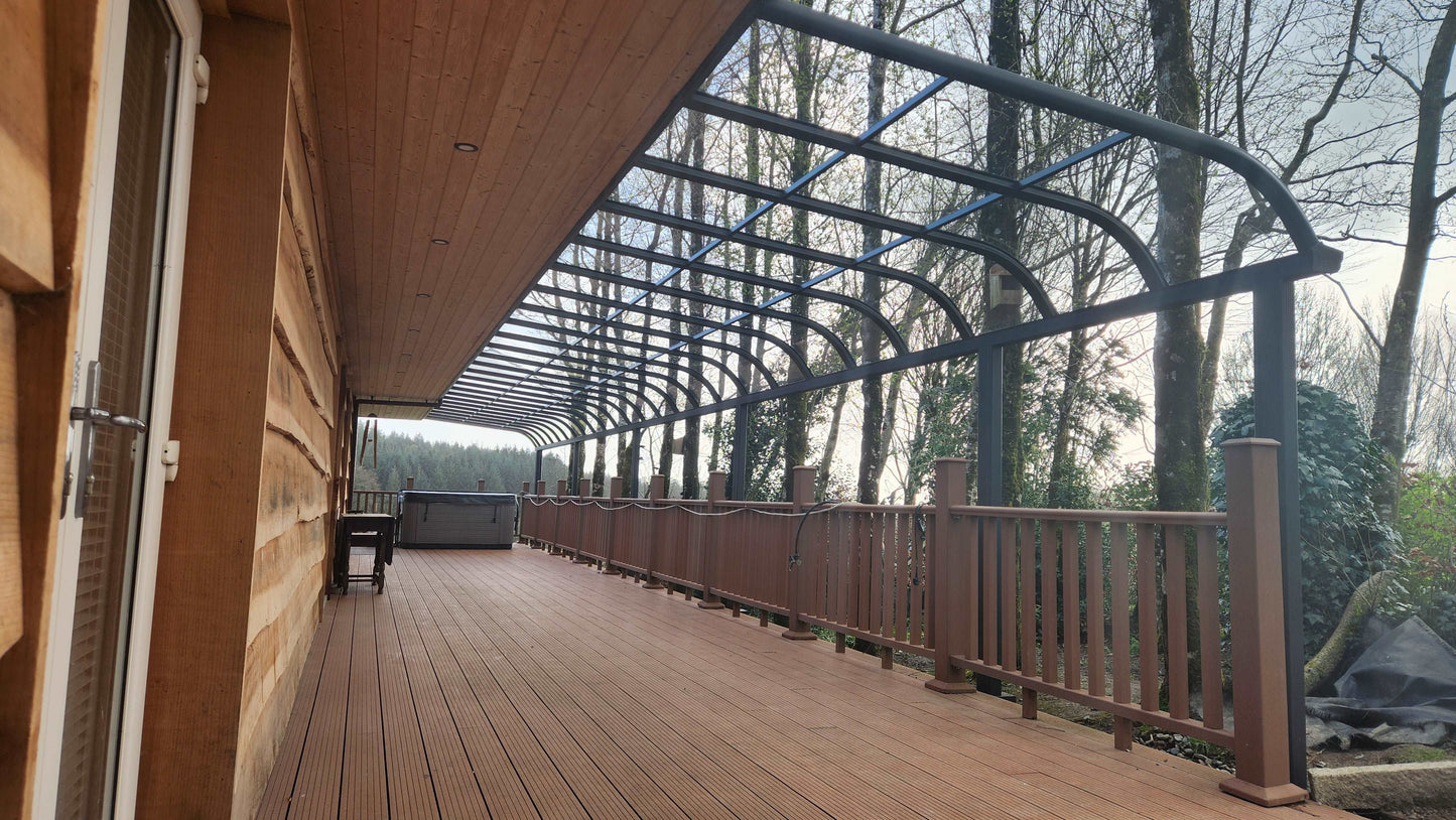 Aluminum Canopy with Composite Decking