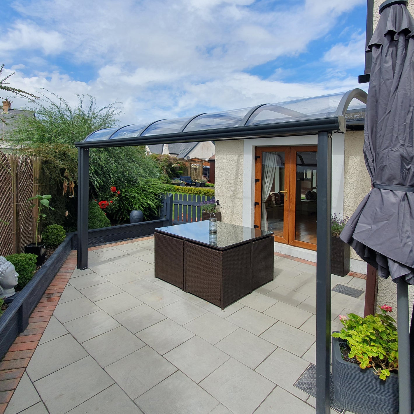 Aluminium canopy installed in Sligo