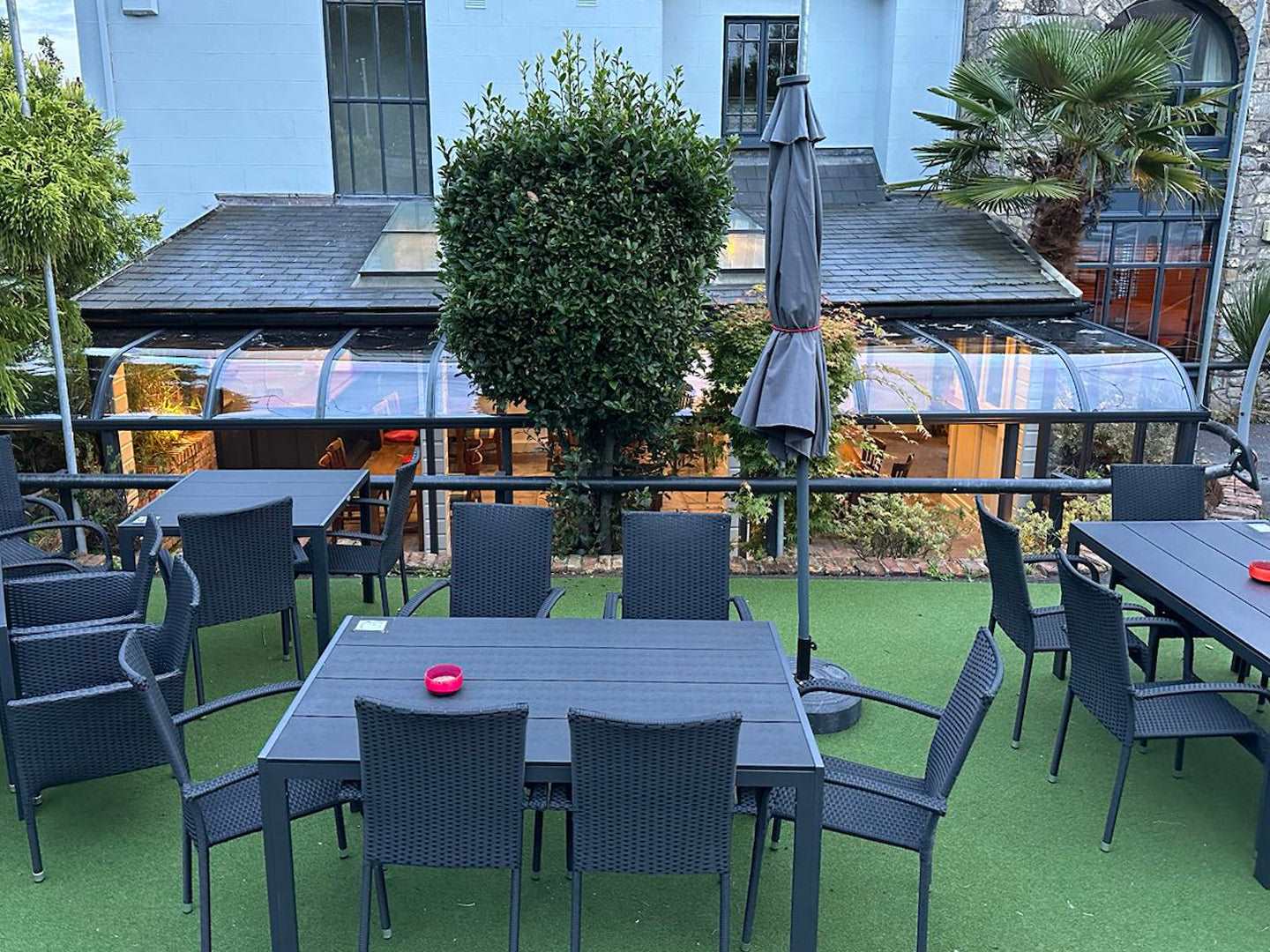 Aluminium canopy installed in Peters Pub
